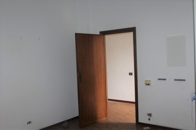 Con servizi in vendita