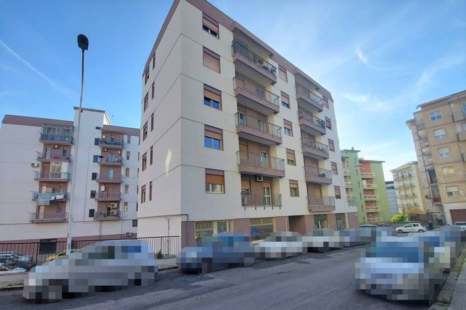 #14840 Ampio magazzino (sub 55) in palazzina in vendita - foto 2