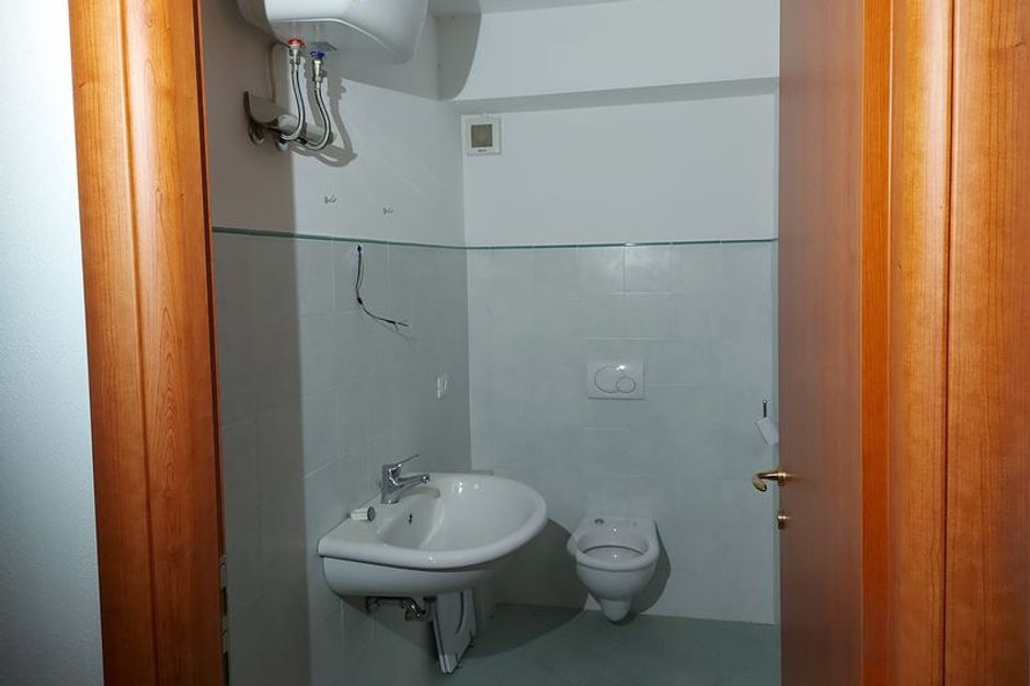#14840 Ampio magazzino (sub 55) in palazzina in vendita - foto 12
