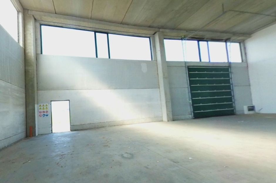 #14848 Capannone con laboratorio in zona rurale in vendita - foto 7