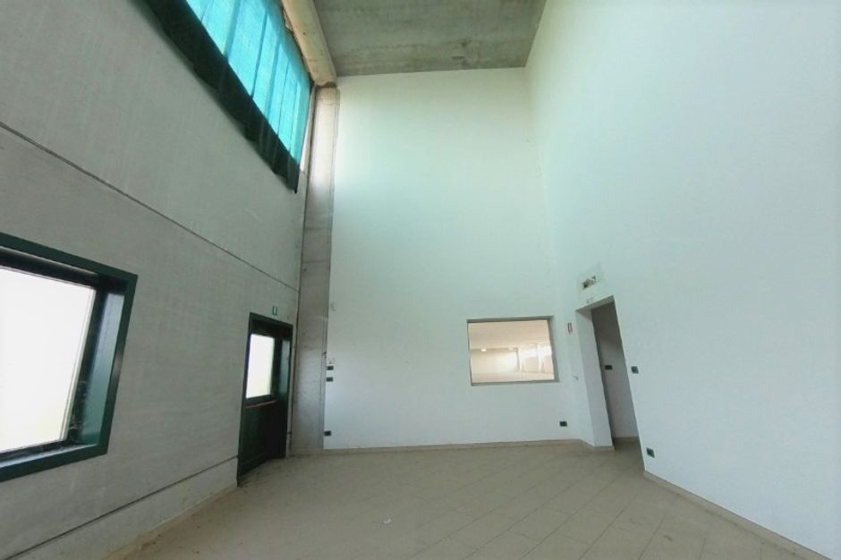 #14848 Capannone con laboratorio in zona rurale in vendita - foto 12