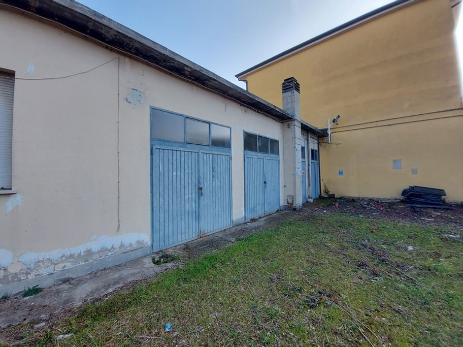 #14856 Deposito commerciale con abitazione del custode e terreno di pertinenza in vendita - foto 5