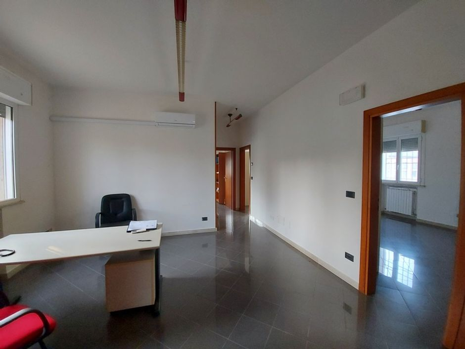 #14858 Complesso produttivo con terreno di pertinenza in vendita - foto 13