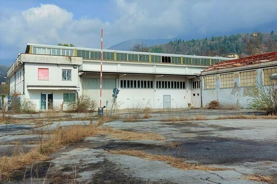#14864 Stabilimento industriale con pertinenze in vendita - foto 2