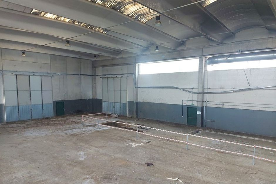 #14866 Opificio con cortile e deposito scoperto in vendita - foto 2