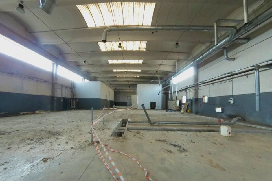 #14866 Opificio con cortile e deposito scoperto in vendita - foto 4