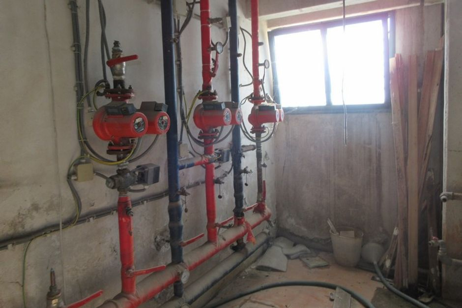 #14868 Porzione di capannone con uffici e corte in vendita - foto 16
