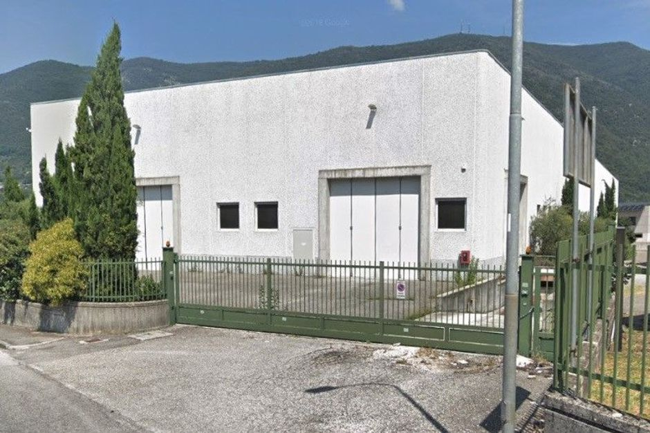 #14886 Capannone con magazzino e laboratorio in vendita - foto 1