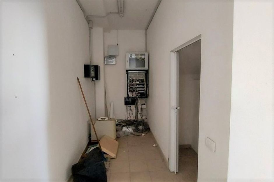 #14888 Capannone con uffici e sala lavorazione in vendita - foto 9