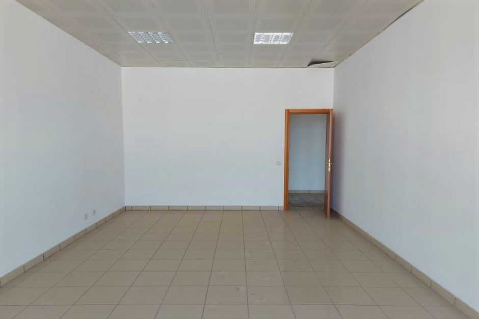 #14890 Capannone commerciale con blocco uffici in vendita - foto 16