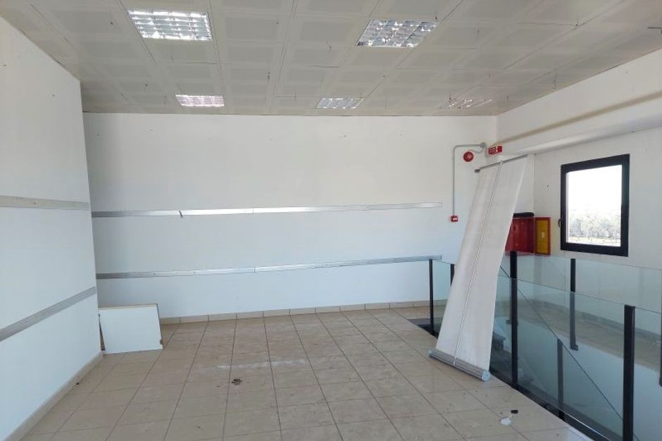 #14890 Capannone commerciale con blocco uffici in vendita - foto 17