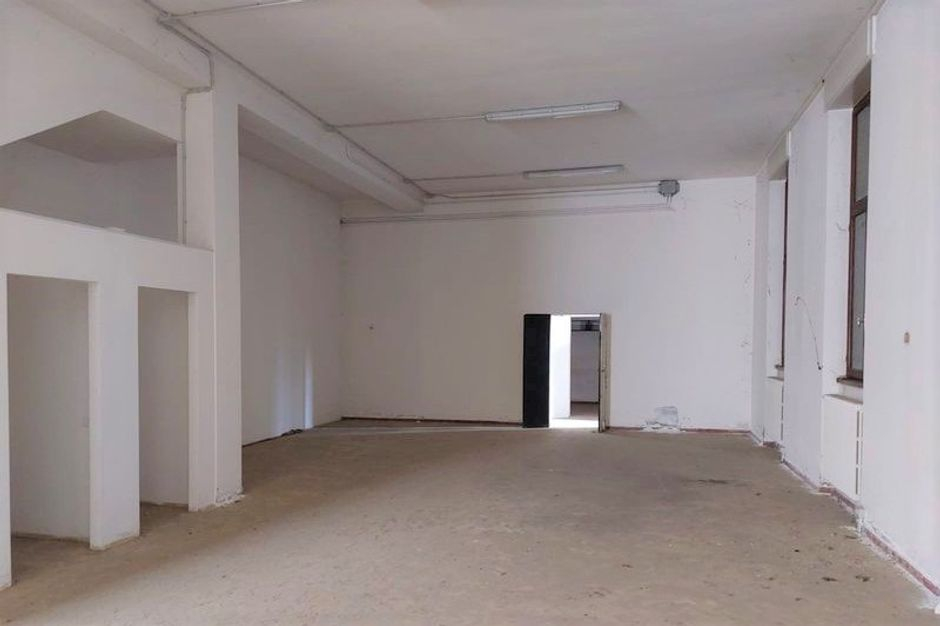 #14895 Edificio produttivo con magazzini e mensa in vendita - foto 3