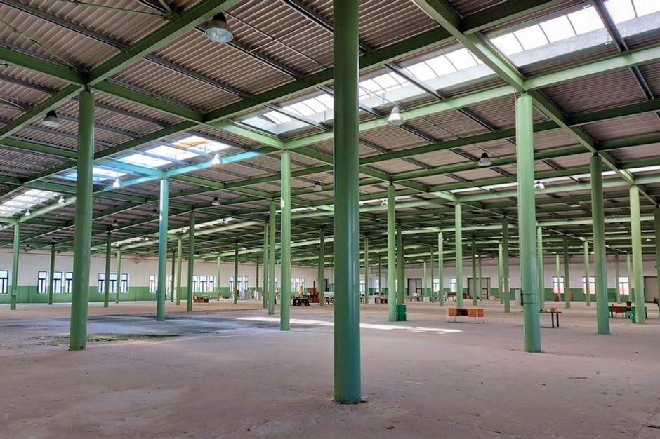 #14912 Capannone in ampio complesso industriale in vendita - foto 2