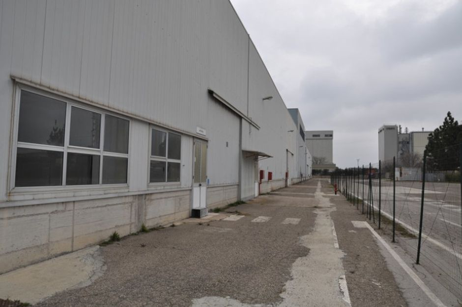 #14957 Capannone industriale con uffici e alloggio custode in vendita - foto 9