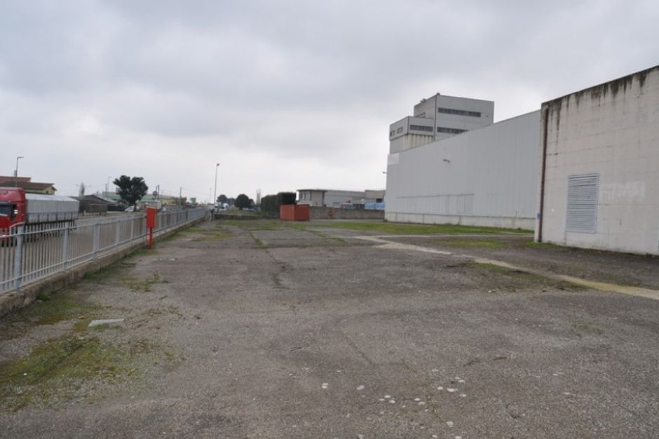 #14957 Capannone industriale con uffici e alloggio custode in vendita - foto 13