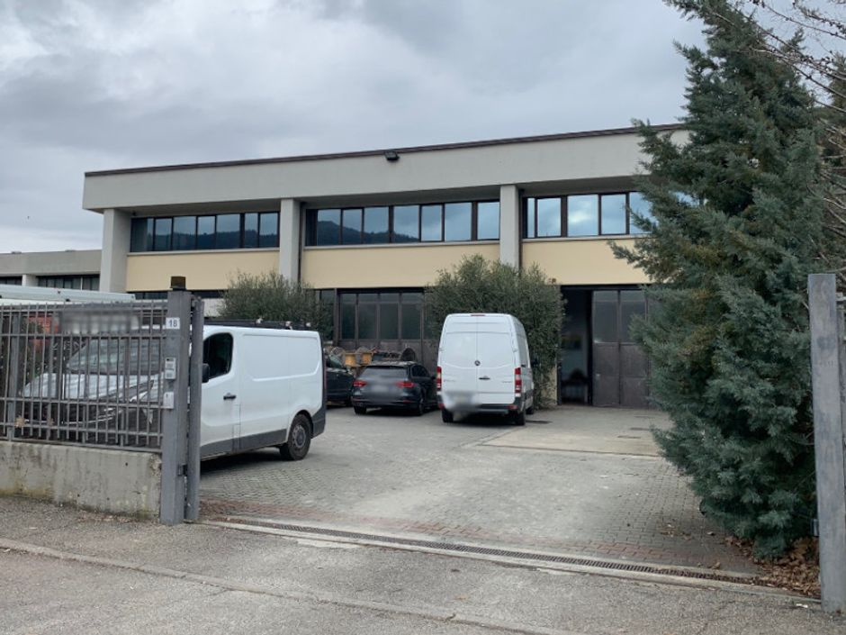 #14958 Porzione di capannone artigianale in vendita - foto 4