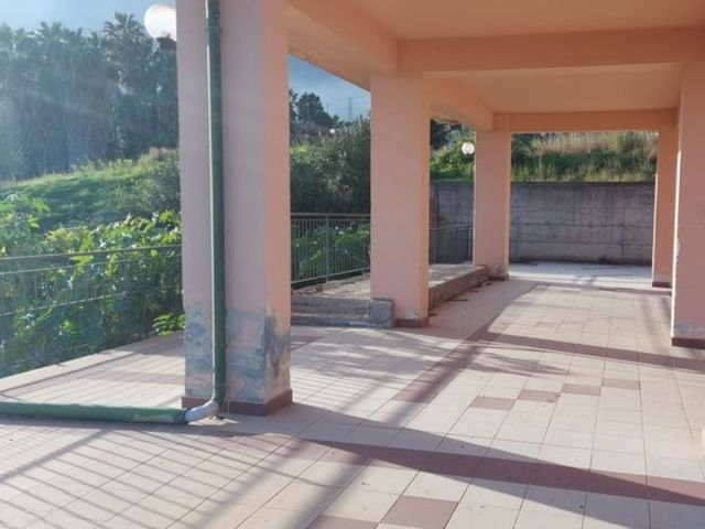 Pertinenze in vendita