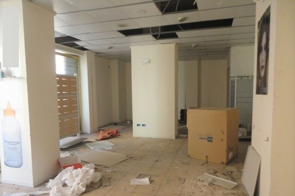 #1499 Locali polifunzionali in edificio a torre in vendita - foto 5