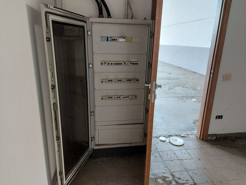 #15004 Capannone produttivo con abitazione custode in vendita - foto 17