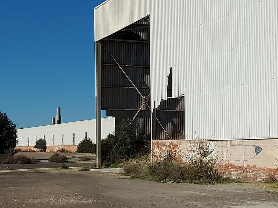 #15050 Complesso industriale dismesso con terreni in vendita - foto 9