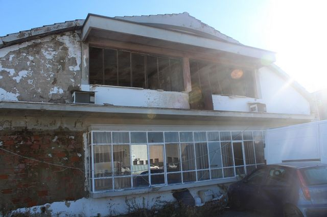 Fabbricati industriali in vendita