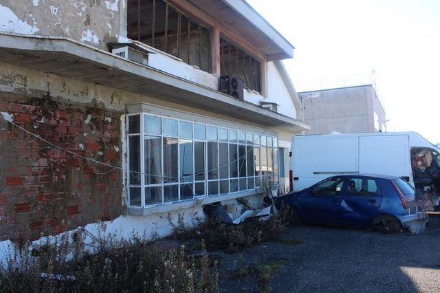 Fabbricati industriali in vendita