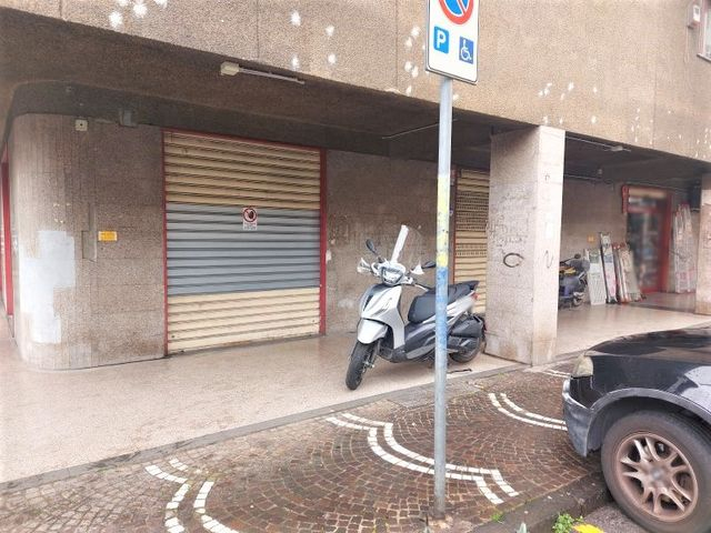 Bancari in vendita