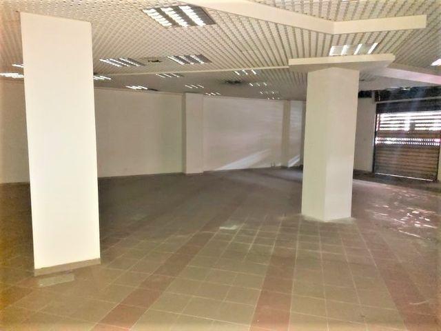 Bancari in vendita