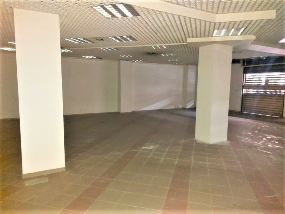 #15113 Tre locali per ex istituto di credito in vendita - foto 19