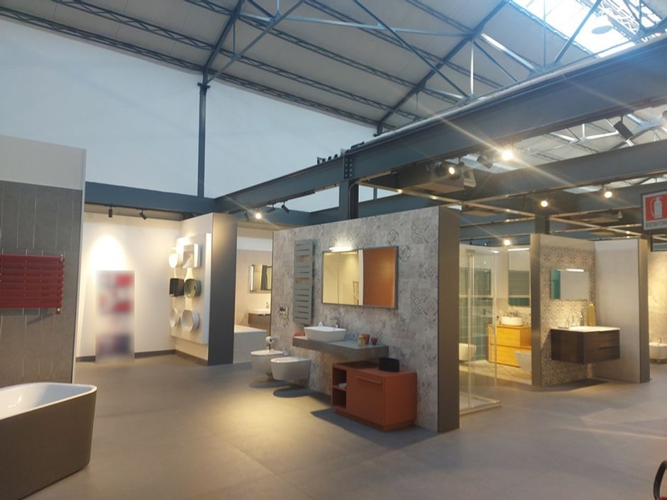 #15122 Immobile commerciale con magazzini in vendita - foto 5