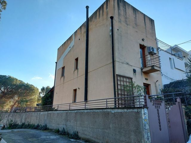 Ville in vendita