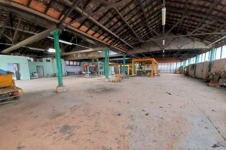 #15150 Opificio industriale con possibilità di riqualificazione in vendita - foto 11