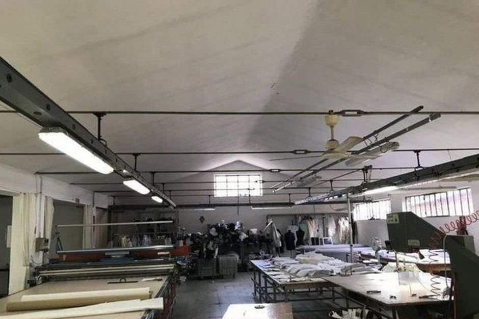 #15157 Capannone con 3 unità artigianali con area esterna in vendita - foto 9