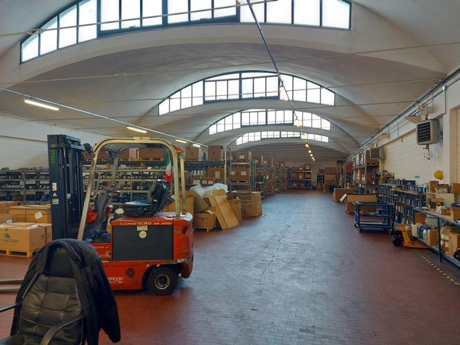 #15159 Capannone artigianale con uffici in vendita - foto 4