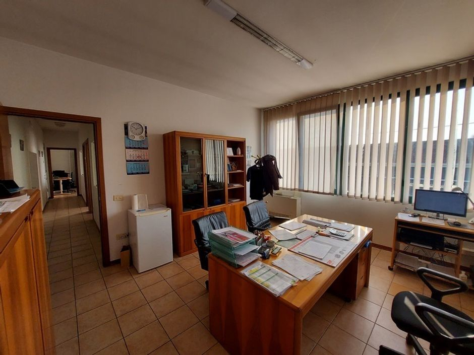#15159 Capannone artigianale con uffici in vendita - foto 20