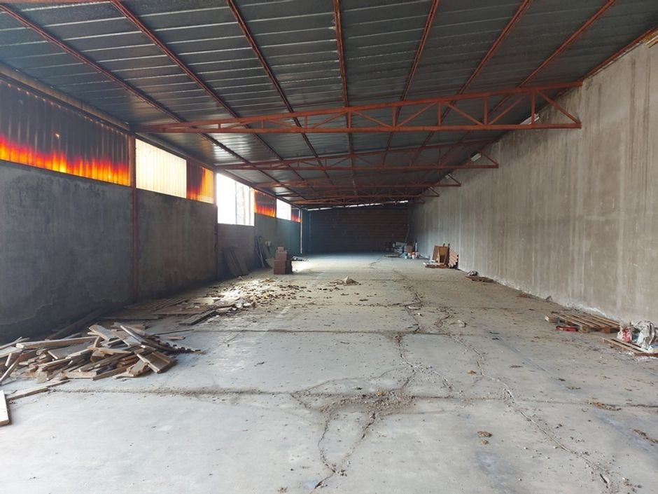 #15164 Magazzino e laboratorio in stato di abbandono in vendita - foto 19