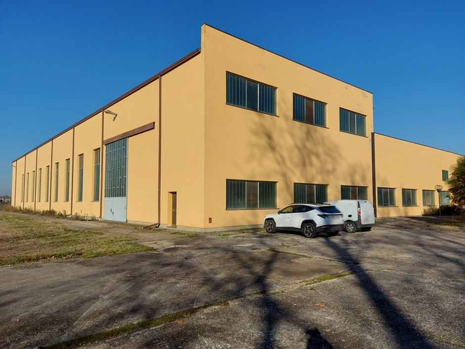 #15189 Complesso immobiliare con terreno in vendita - foto 3