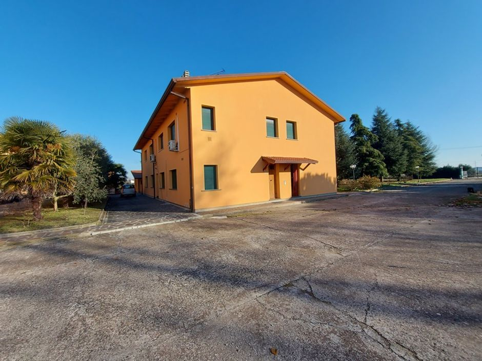 #15189 Complesso immobiliare con terreno in vendita - foto 7