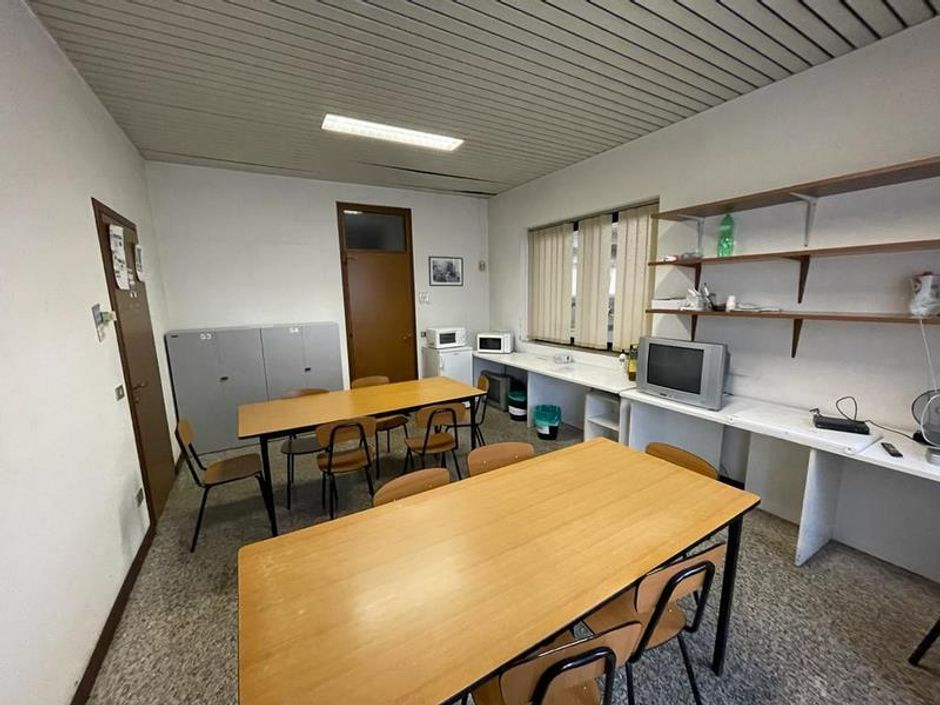 #15233 Capannone artigianale con uffici in vendita - foto 12
