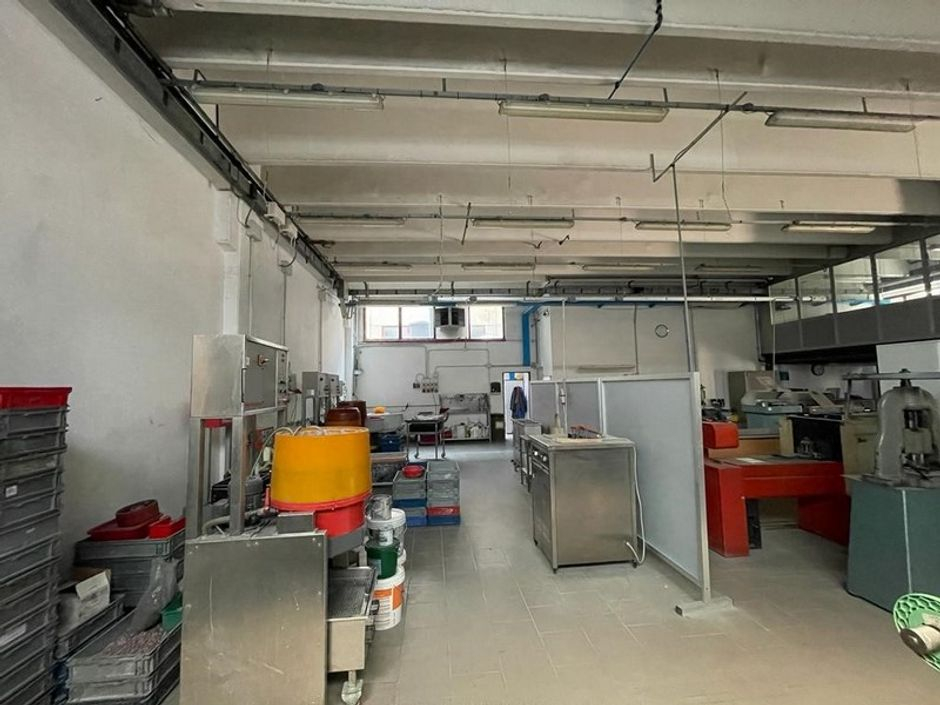 #15234 Laboratorio artigianale in vendita - foto 3