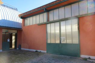 Capannoni artigianali in vendita