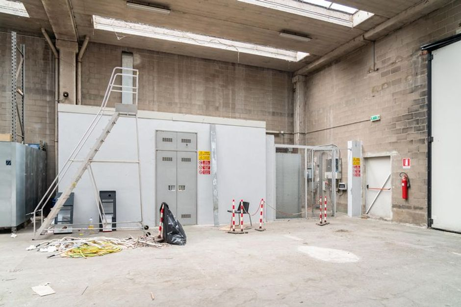 #15240 Capannone industriale con pertinenze in vendita - foto 12