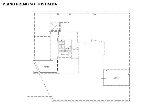 Garage in vendita