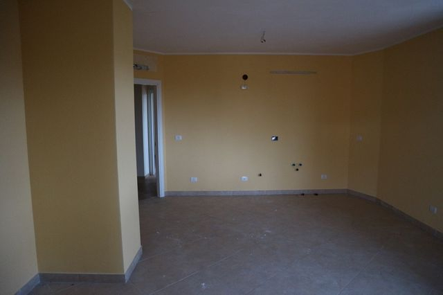 Garage in vendita