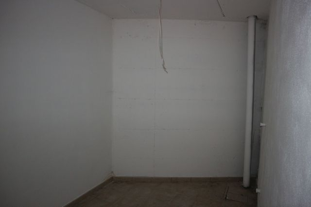 Garage in vendita