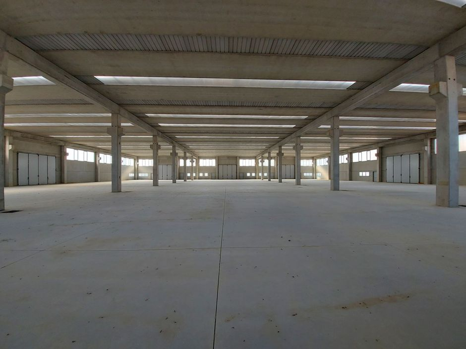 #15375 Due capannoni industriali in vendita - foto 4