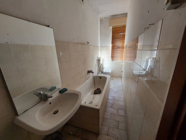 Indipendenti in vendita