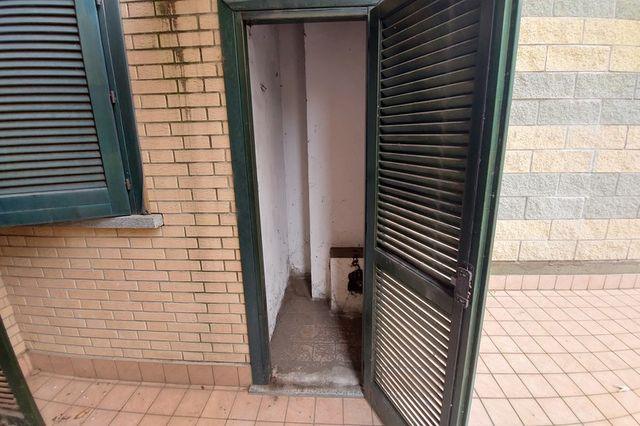Garage in vendita