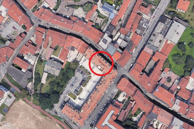Negozi in vendita