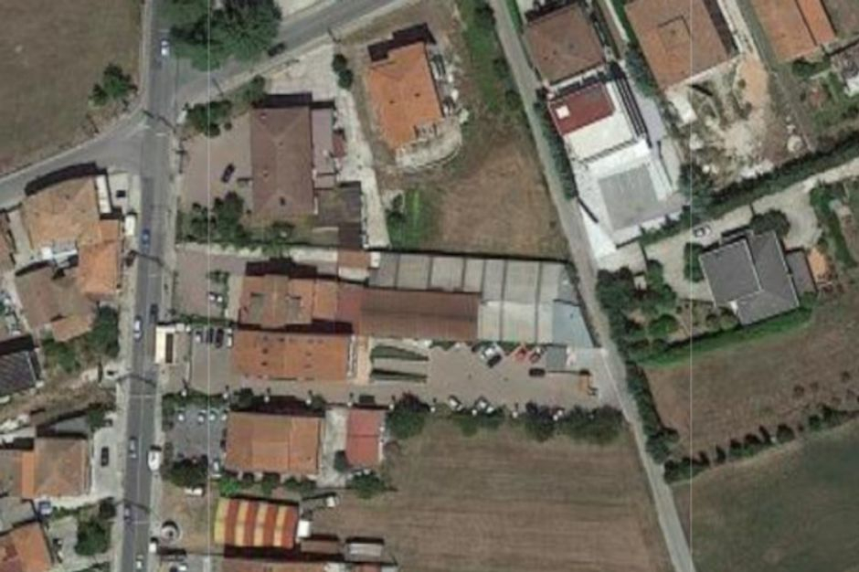 #15685 Capannone con uffici in vendita - foto 3